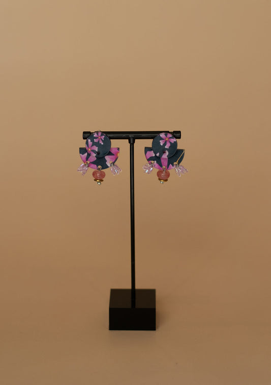 HANDMADE EARRING : 046