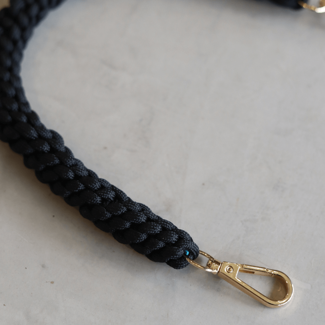 black weave clutch which is detachable-clutch-lynne