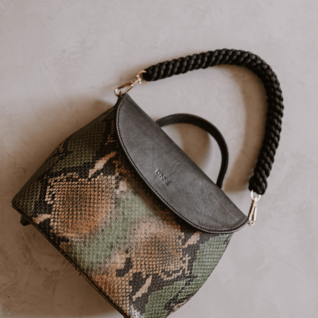 black weave clutch handle which is detachable-clutch-lynne