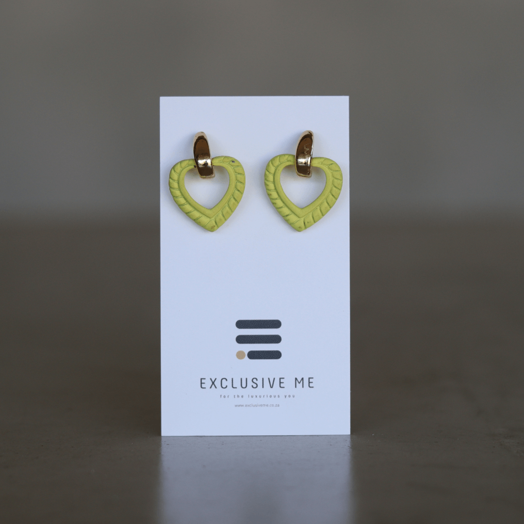 fashion_earrings_hanging-assorted_earrings-lynne_2