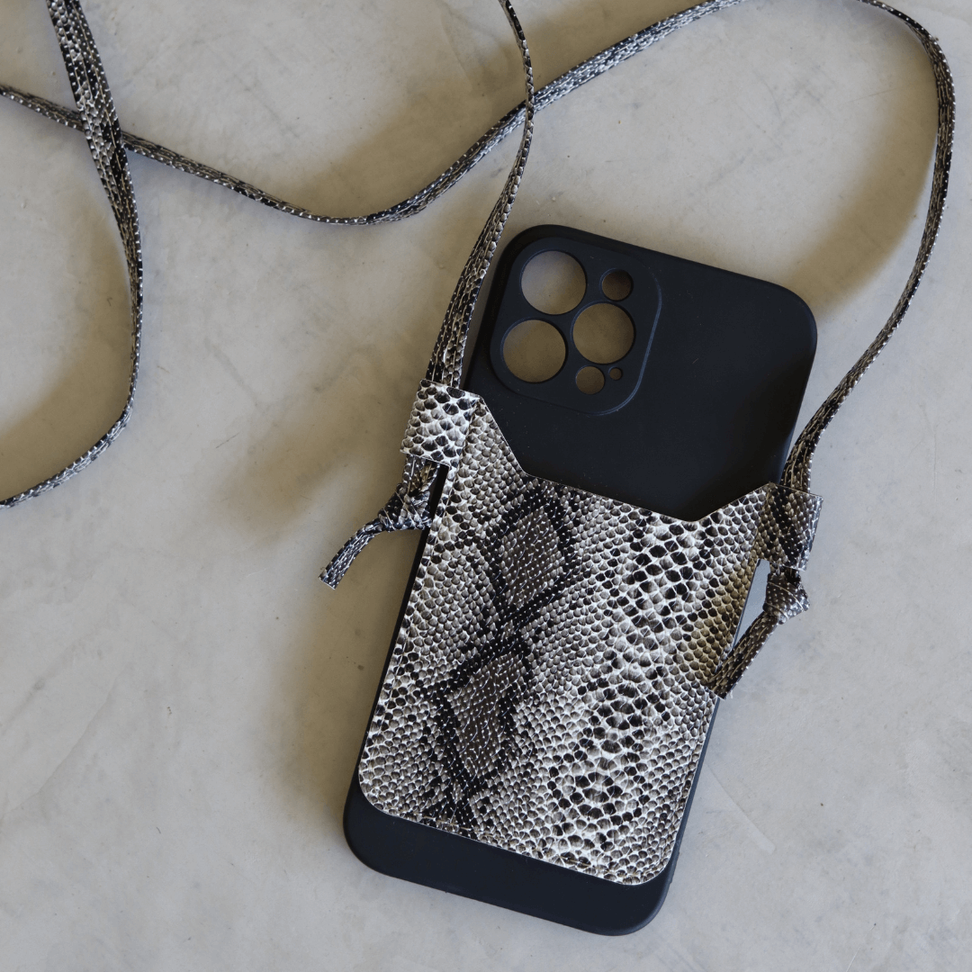 iphone_case_technology_cover_phone_animal_print_with_sling-phone_cover-lynne