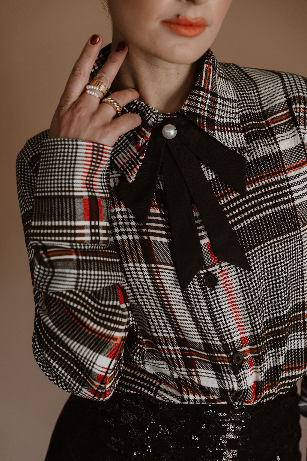 ANNA : Checkered