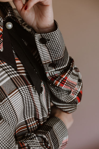 ANNA : Checkered