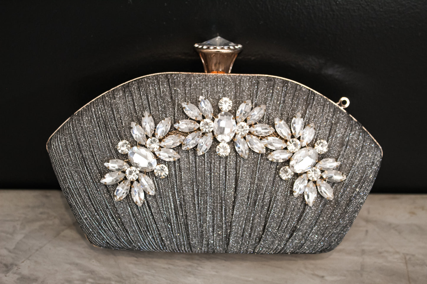 CLUTCH : 003