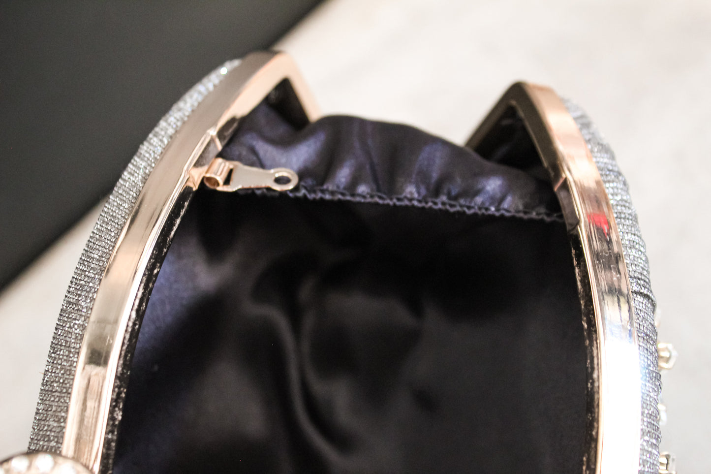 CLUTCH : 003