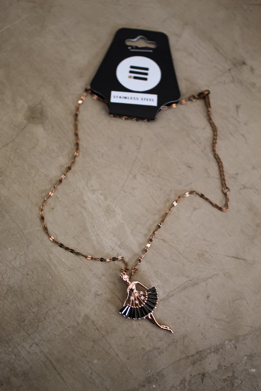 STAINLESS STEEL NECKLACE : 016