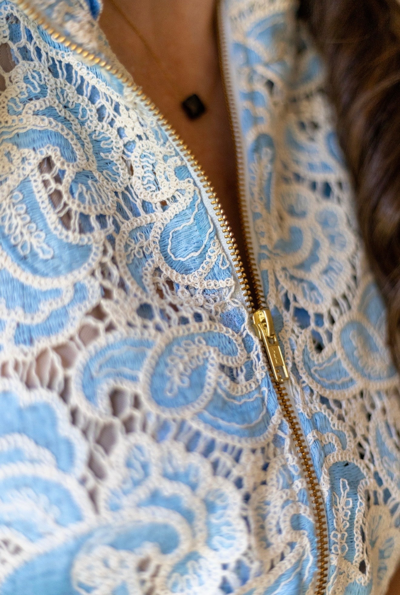 SASHA : Blue Lace
