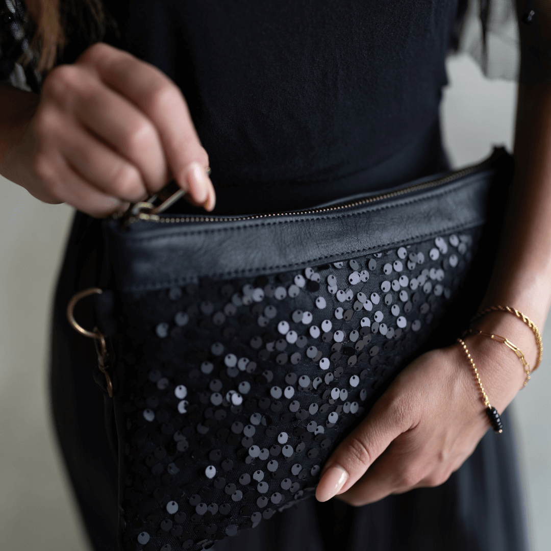 clutch handbag with sequins detail matte black genuine leather-elli-lynne