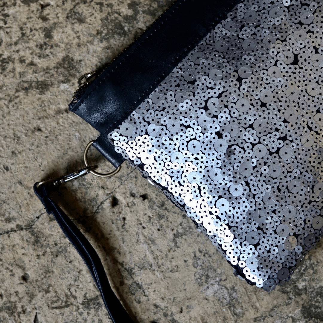 clutch handbag with sequins detail silver genuine leather-elli-lynne