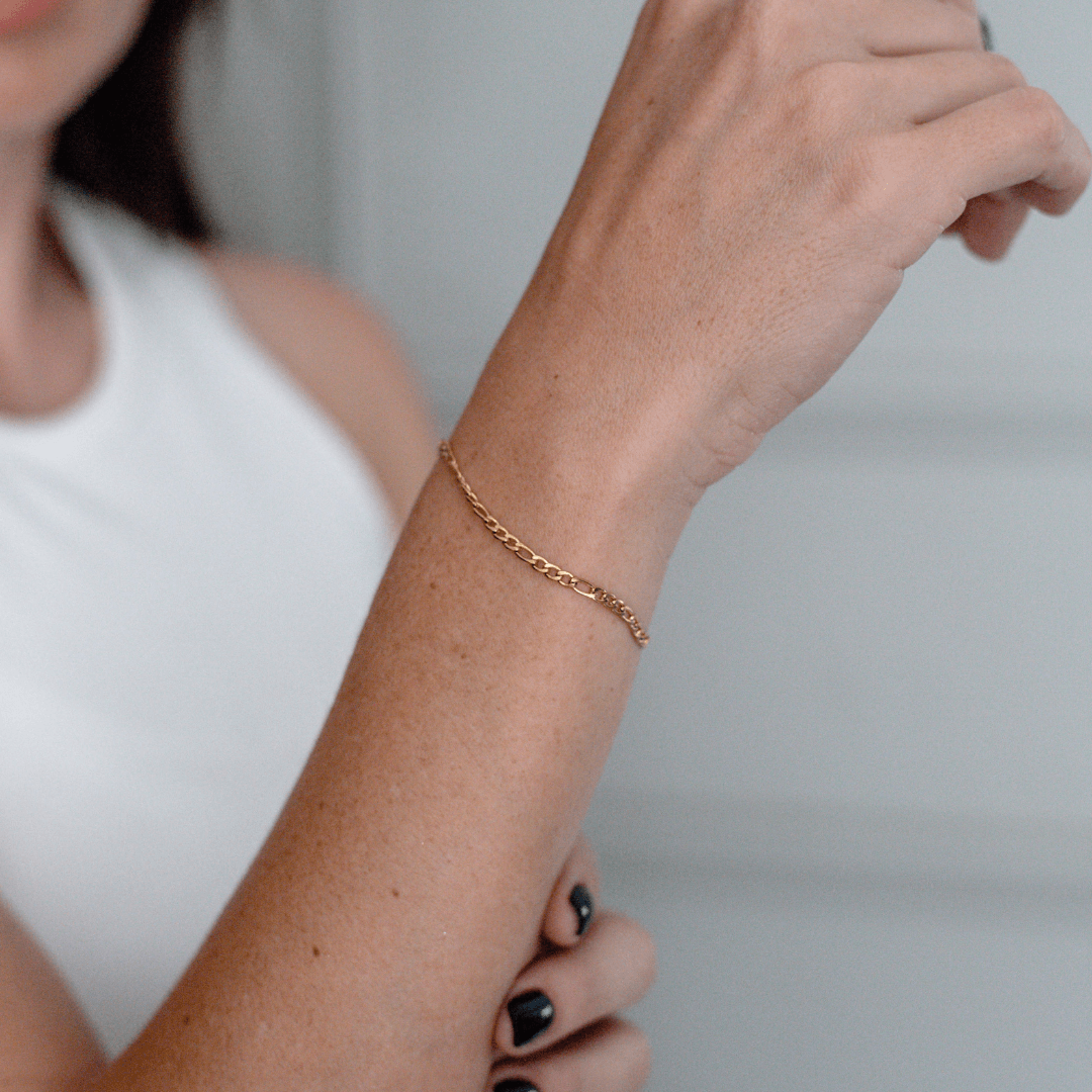 stainless steel bracelet detail gold-stainless_steel-lynne